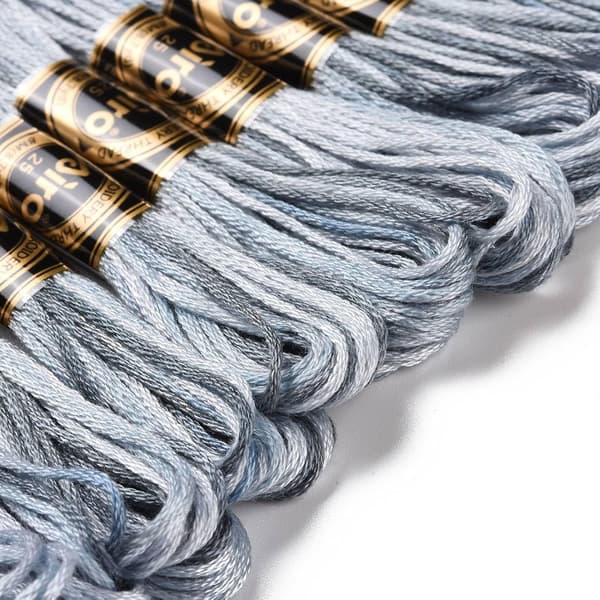 Nr. 53, 10 tråder, ringblomstmønster, 0,5 mm, 6-tråds polyesterbroderitråd, 8,75 yards.