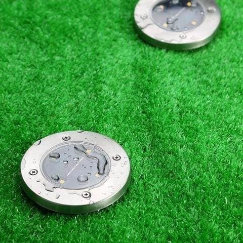 Aurinko-LED-kohdevalot 4 kpl puutarhaan piikillä - Ulkovalaistus