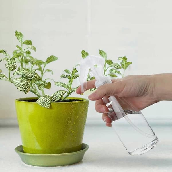 Sprayflaskor, 4-pack tomma sprayflaskor, blomsterspruta med stor kapacitet, återanvändbar spruta för köksträdgård