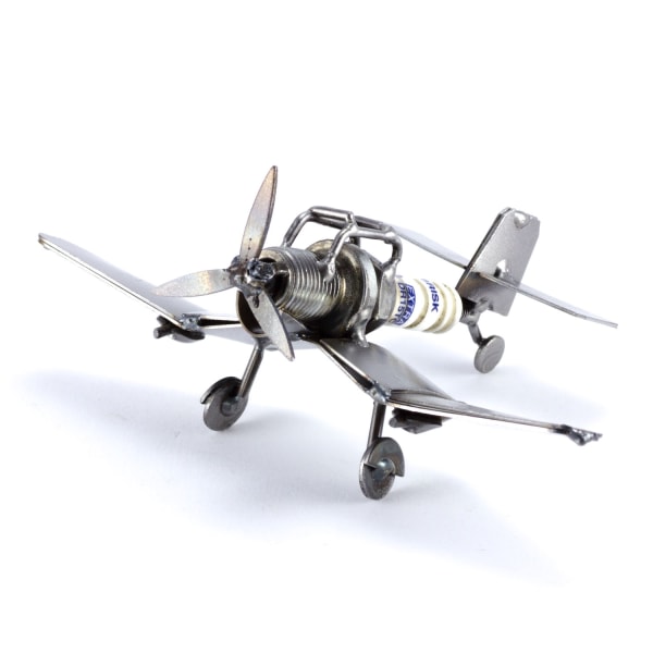 Mini Plane Ju-87 muttrar och bultar man Dimensions (cm) [H/W/L] 5x8x8