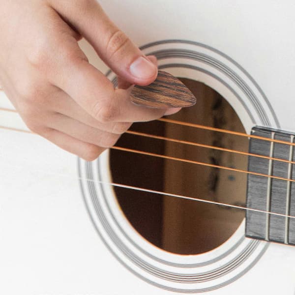 Praktiska basplektrum 1 st Ergonomisk design Gitarrtillbehör för nybörjare