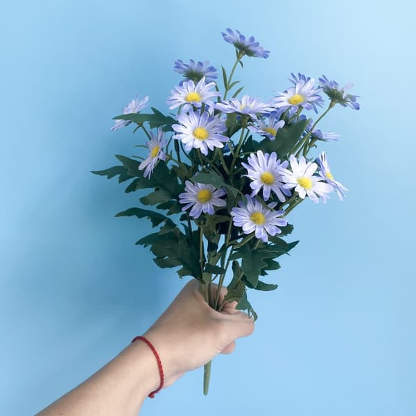 Kunstig Silke Tusenfryd Blomst, Kamille Krysantemum, Bryllupsfotodekorasjon, Hjem Blue 9-fork Daisy