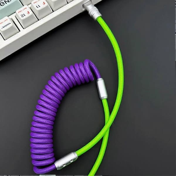 Erittäin nopea latauskaapeli Type C - Type C -laturi USB C -datakaapeli jousidatakaapeli