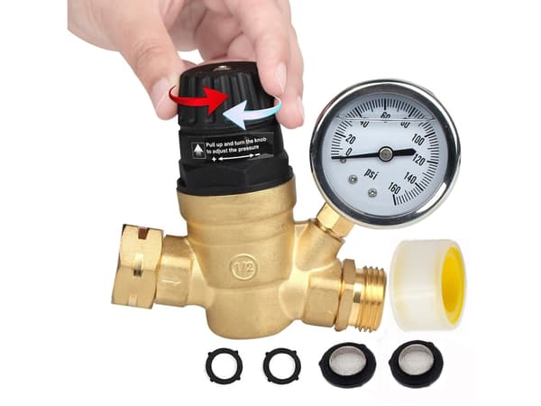 Messing RV vandtryksregulator med justerbart håndhjul og manometer, 0-160 PSI flowkontrolventil til autocamper trailer