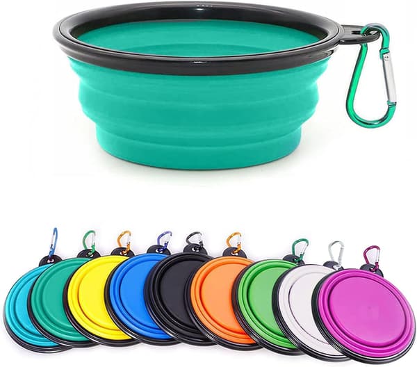 Sammenklappelig bærbar hundeskål til katte og hunde, foder- og vandskål til kæledyr med karabinhage light green Medium(650ML)