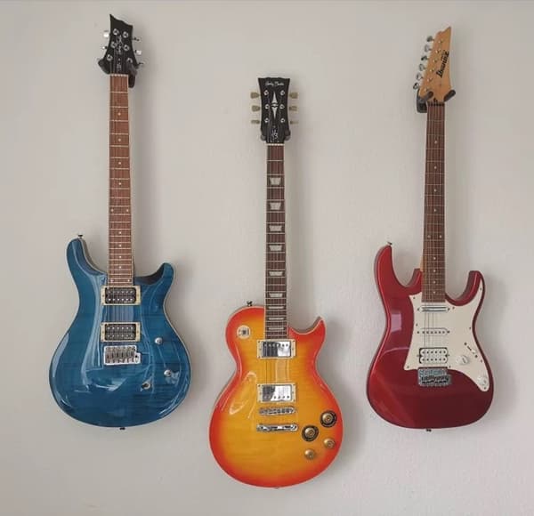 Universal gitarrhängare, svart, 1-pack, väggmonterad, ABS & metall, för akustisk elektrisk ukulele