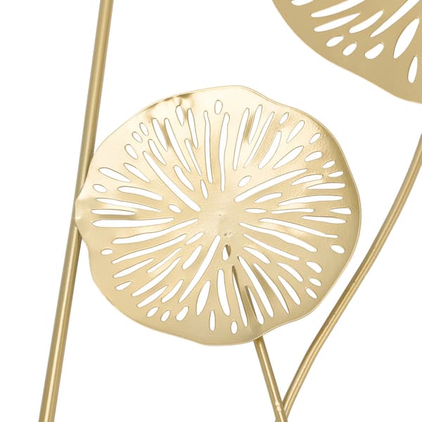 Væghængt jernudsmykning, udhulet rektangulær gylden blomst, til stue og kaffebar