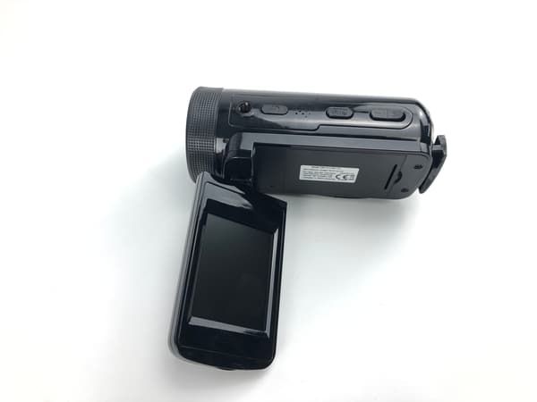 Digitalkamera med vidvinkelobjektiv, 1080p HD-video, 16x zoom, 2,4\" LCD, sort