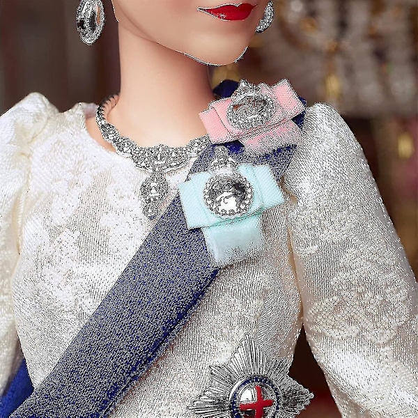 2024 Queen Elizabeth II Platinum Jubilee Barbie-dukke Royalty Monarchy Figur Leke Julegave [HK]