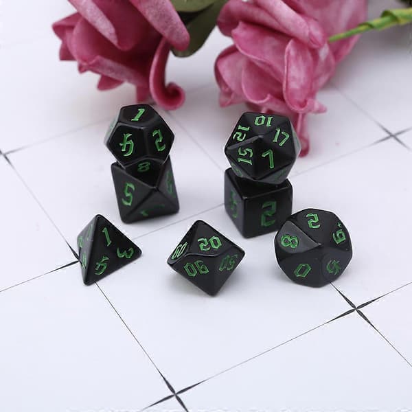7 st tärningsset med snidat mönster, polyedriska nummertärningar för rollspel Dungeons Dragons DND RPG MTG Dials Polyhedral Dice Vit[HK] White