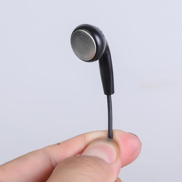 Spiralformade hörlurar med samtals- och volymkontroll USB-C-anslutning