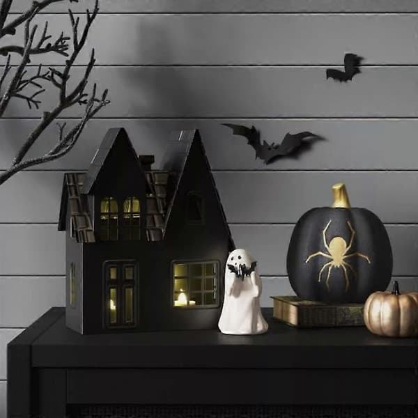 Sød keramisk spøgelse Halloween dekorativ figur Targe ghost holding bat