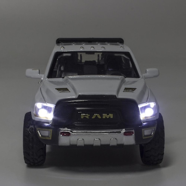 Dodge Ram Trx 1:32 Off-road Pickup Truck Legetøjsmodel i Metal med Lyd og Lys Rød