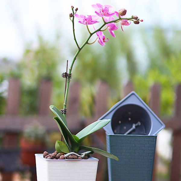 Blomsterpot i murstensmønster, Imitation Metal Plast Blomsterpot, Kvadratisk og Høj Type til Havepotteplanter[HkkK] Coppery Middle