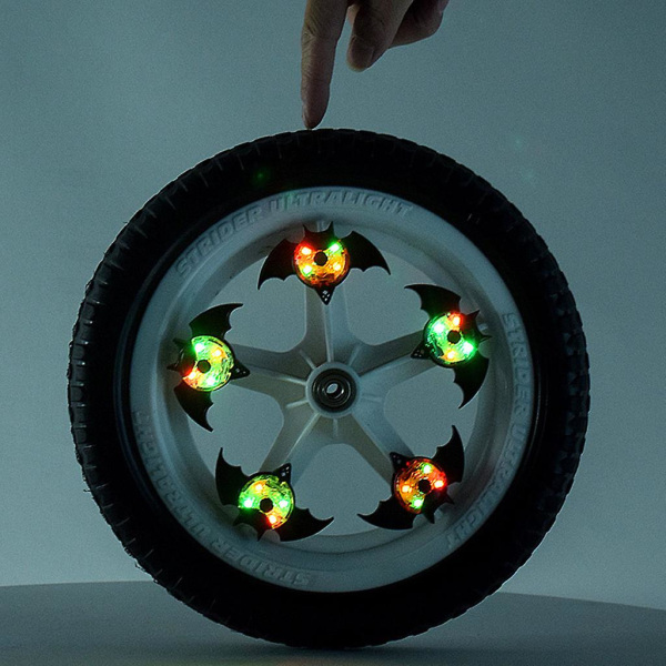 Säkerhetsvarningslampa, för barn Balanscykel LED cykelhjulsljus[HK] White Bat