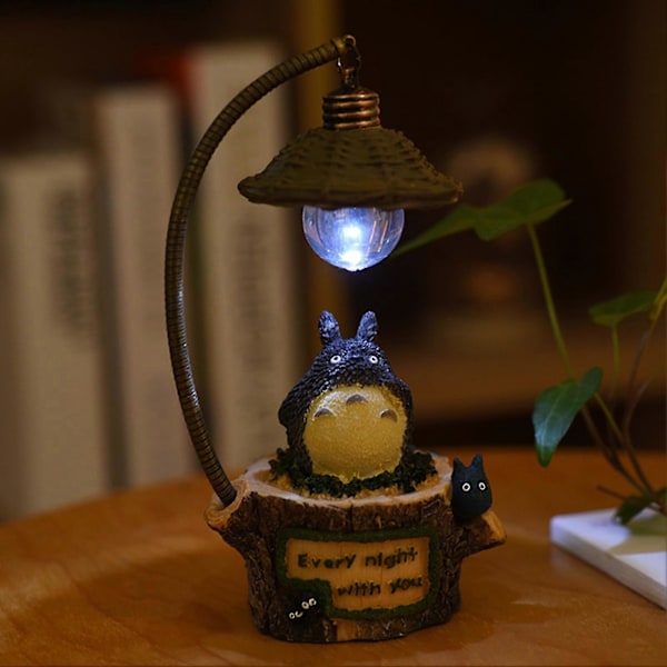 Tecknad Totoro Design LED Nattlampa Harts Hem Display Modell Form Dekor[HK] B