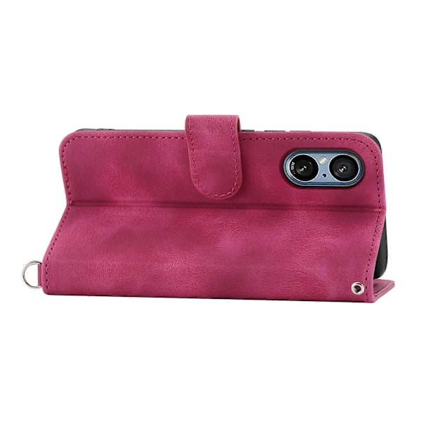 För Sony Xperia 5 V Fodral Präglat Anti-fall Läder Telefonskal med Handrem + Axelrem [HK] Wine Red