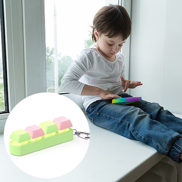 Fidgetlegetøj til stresslindring - 4-Touch Fidget Board til børn og voksne[HK] Light Green