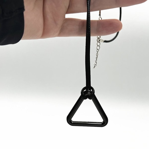 Ihålig triangel-hängande nyckelbenet kedja halskals för kvinnor män fans födelsedag