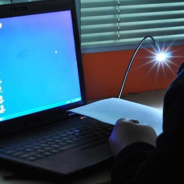 3 x Portabel Justerbar Praktisk LED-lampa USB-lampa för Laptop Notebook PC Dator[HK]