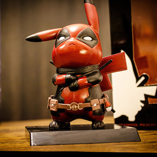Model Toy Cos Deadpool Pikachu Actionfigur Simulation PVC Tegneserie Samleobjekt Displayform til skrivebord[HK] A