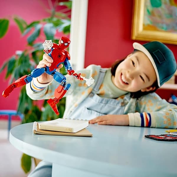 Spider-Man Marvel figursett med poserbar actionfigur Gave til gutter og jenter over 8 år [HK]