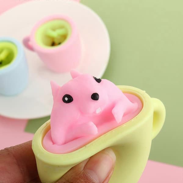 Stress Ångestlindring Mugg Kopp Kläm Ond Ekorre Kopp Dekompression Fidget Leksak[HK]