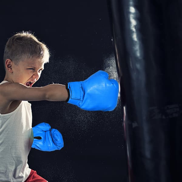 Boxhandskar för barn för träning och sparring Kickboxning med ventilerande PU-läder