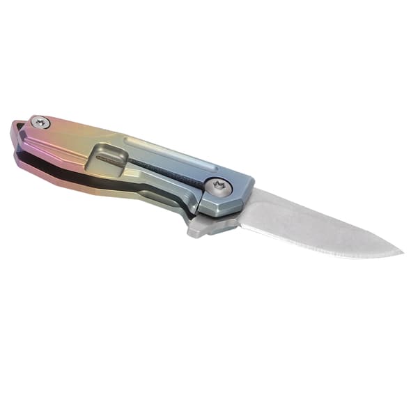 Mini kniv i titaniumlegering med D2-klinge, nøglering og farverig kæde