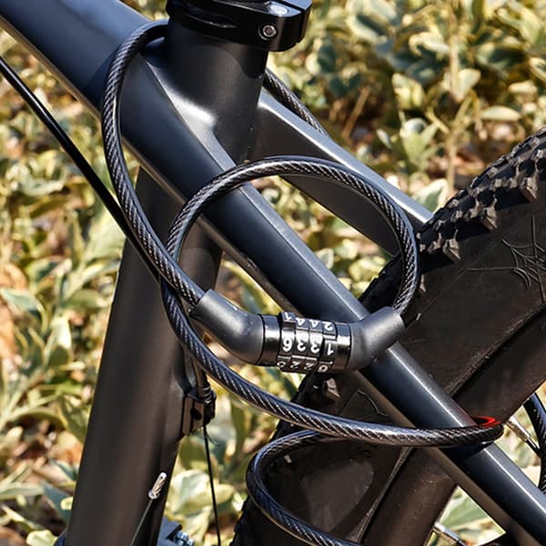 4-siffrigt kombinationscykellås med stöldskyddad stålkabel för elektriska mountainbikes