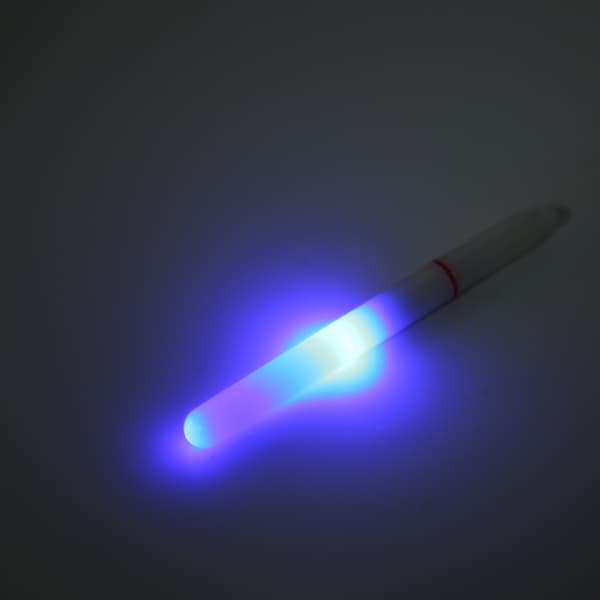 Elektronisk LED-lysstav for nattfiske, vanntett, med blått lys