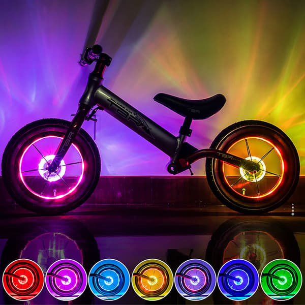 LED Cykelhjullys, 7 Farver, 18 Tilstande, Genopladeligt, til Børnebalancykel.