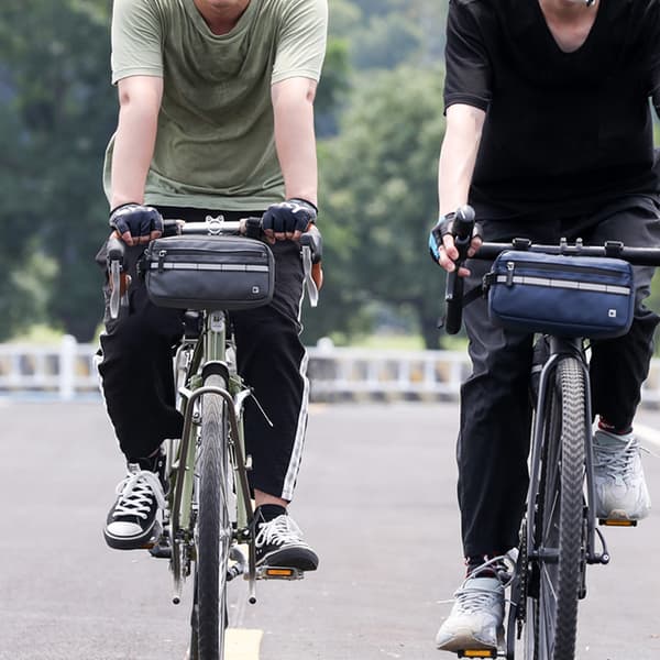 Multifunktionel 3L Cykelstyrstaske med Skulderrem og Refleksstriber