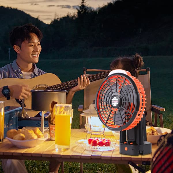 2-i-1 Campingventilator med LED-lys, stativ, genopladelig, 4 hastighedsniveauer til camping og fiskeri