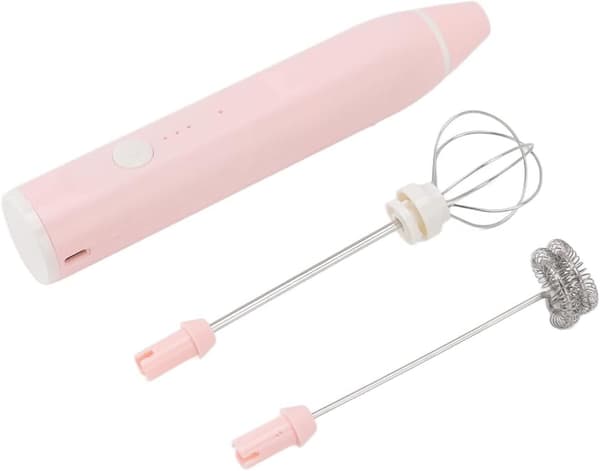 Melkeskummer, bærbar mini elektrisk skummer, trådløs elektrisk visp, kaffeskummer med 2 visper (rosa)