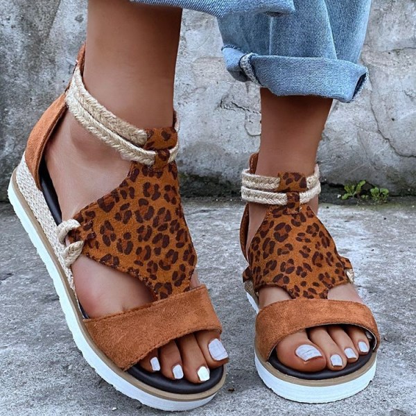 Dammode kilasandaler Öppen tå print PU-mode Leopard 43