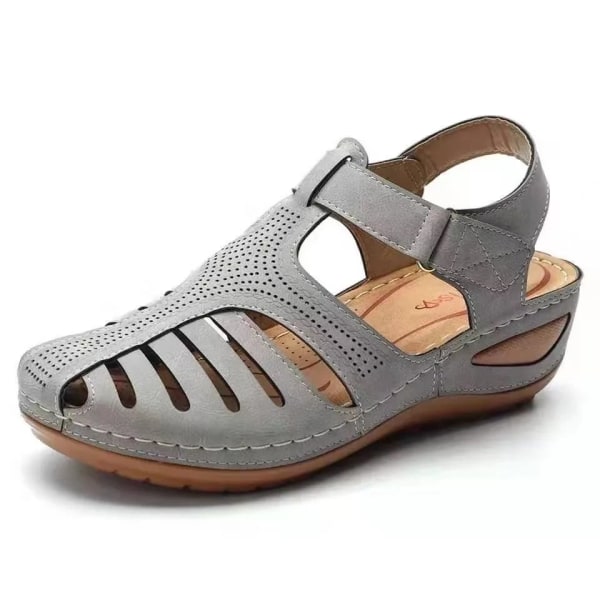 Ortopediska sandaler Kvinnor Bekväma slutna tåsulor Sommartofflor Grey 44