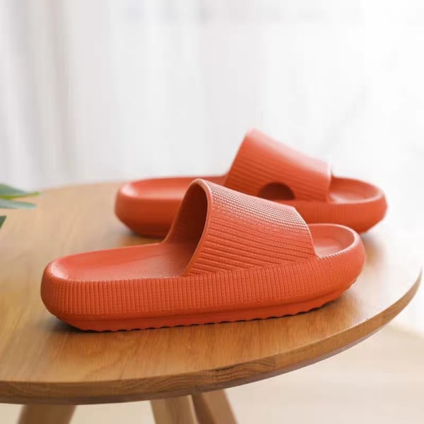 Tofflor för kvinnor Sommar mjuk sula sandaler Halkfria badkläder Yellow 42/43