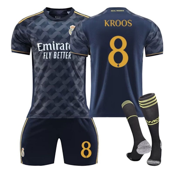 23/24 Fotbollssatser för barn Träningsoveraller Träningsdräkter Sportkläder Pojkar Vuxen 2324 new real madrid away#8 xs
