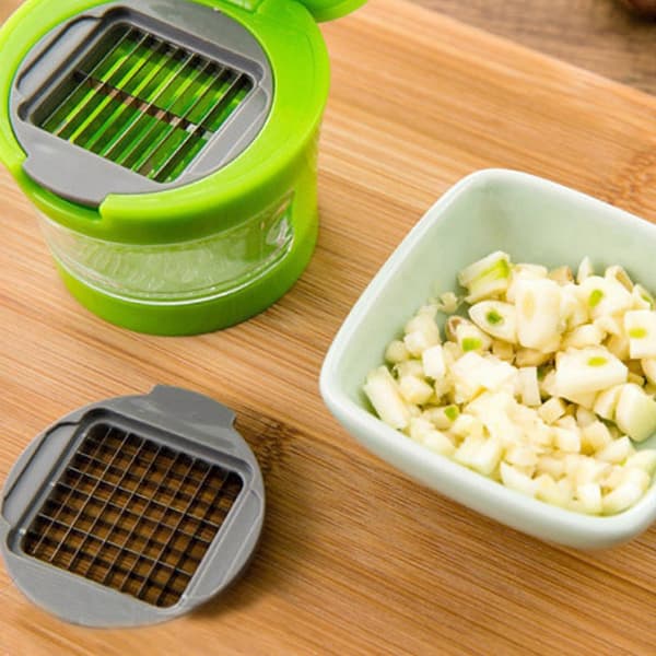 Garlic Press Ginger Crusher Manual Press Kitchen Utensil Pressed Garlic Chopper Vegetable Masher Cutter Durable