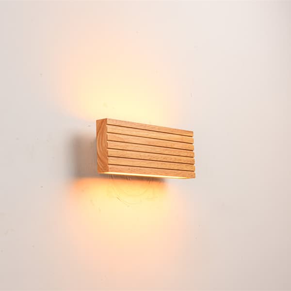 Simple and Creative Solid Wood LED Wall Lamp, Bedroom, Kitchen, Restaurant, Bar, Hallway Base (22 cm)