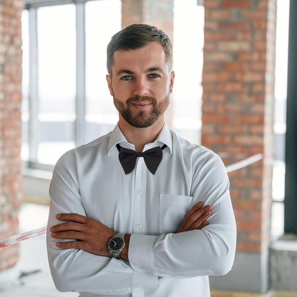 Dubbla lager fluga med stor rosettform i svart för män av polyester för formella tillfällen och eleganta middagsevenemang -