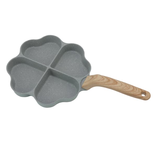 Nonstick Heart-Shaped Egg Frying Pan, 4 Cups, Even Heating, Pancake Pan with Handle, Green