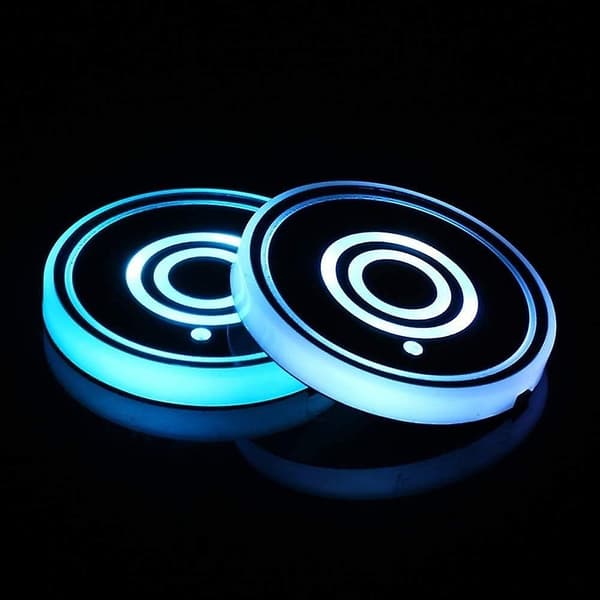 LED-koppholder for bil, 7 farger som endres, USB-ladematte, vanntett koppunderlag, LED-interiør