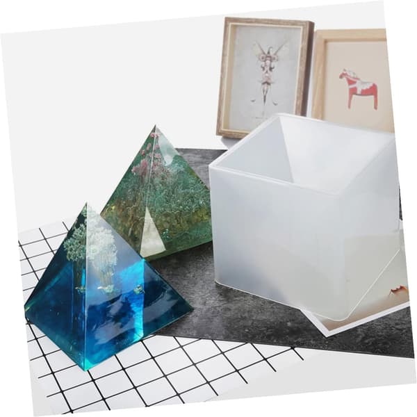 Pyramide Silikonform Base 1 stk DIY Håndverk Epoksiform for Hjem- og Skrivebordsinnredning
