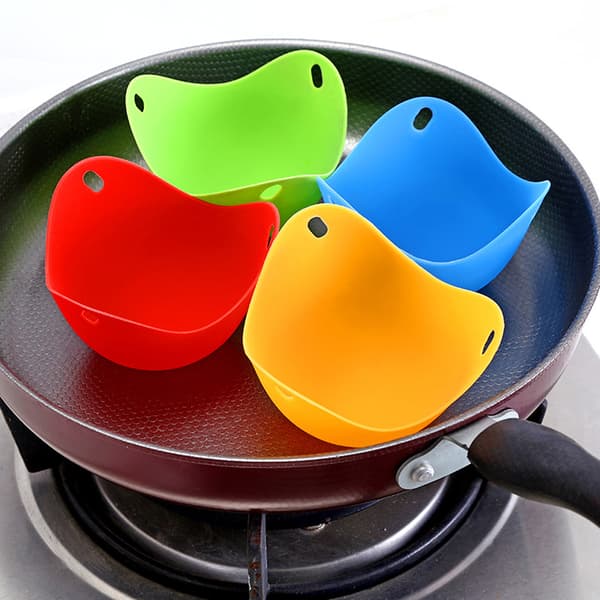 Silikon Egg Cooker Sett med 4 Perfekt for Posjerte Egg Komfyrtopp Matlaging