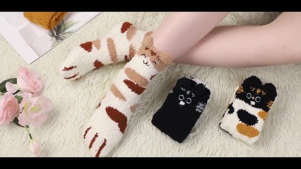 Varme Vinterstrømper Dame - Sæt med 5 Par - Plysstrømper Dame - Damestrømper - Indendørs Sokker - Sove Strømper - Fluffy Strømper - Katteklo ...