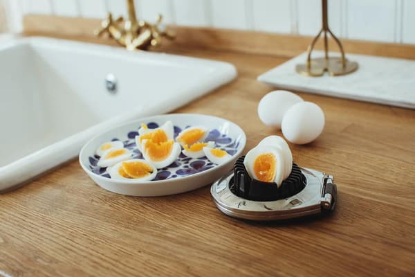 Eggeskjærer/eggdeler Emelie Dorre Silver silver