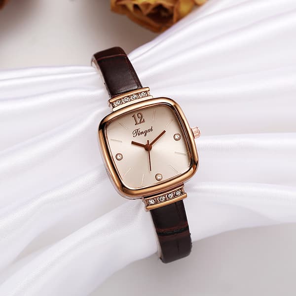 Small Square Niche Design Watch, Light Luxury, Simple and Elegant