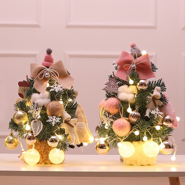 Dekorativt juletre, kunstig bordtre med LED-dekorasjon